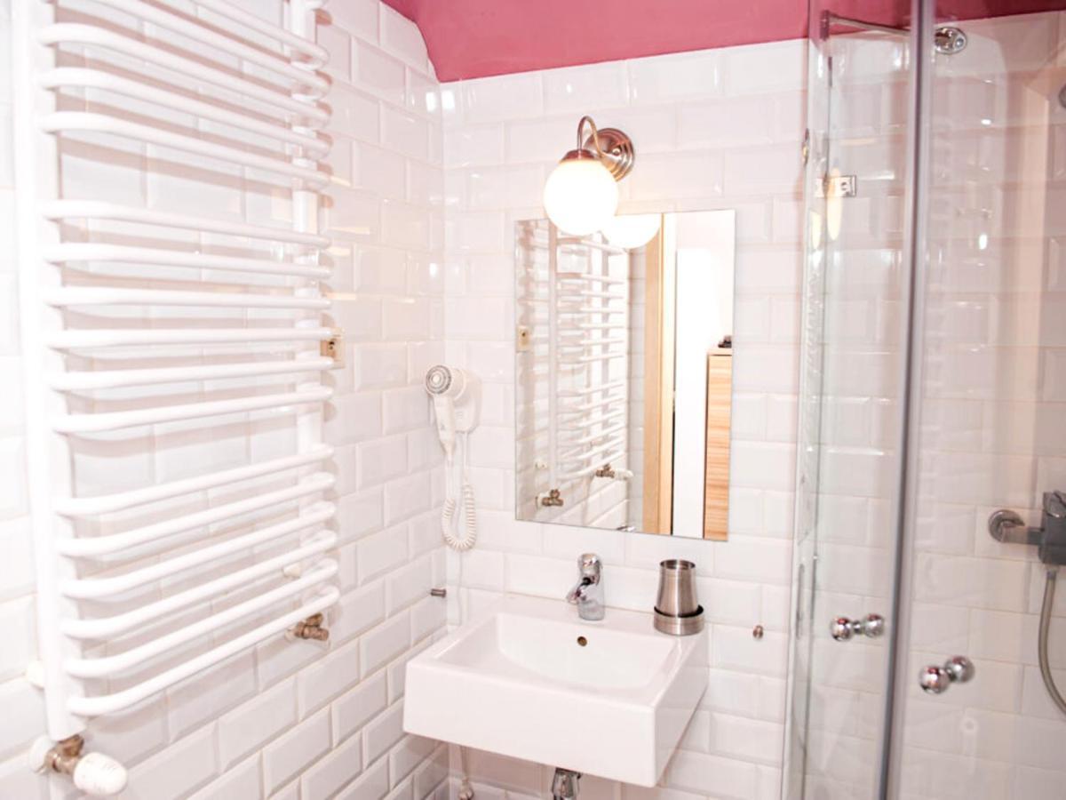 Gosciniec Ptasi Zaulek Bed & Breakfast Niechorze Dış mekan fotoğraf